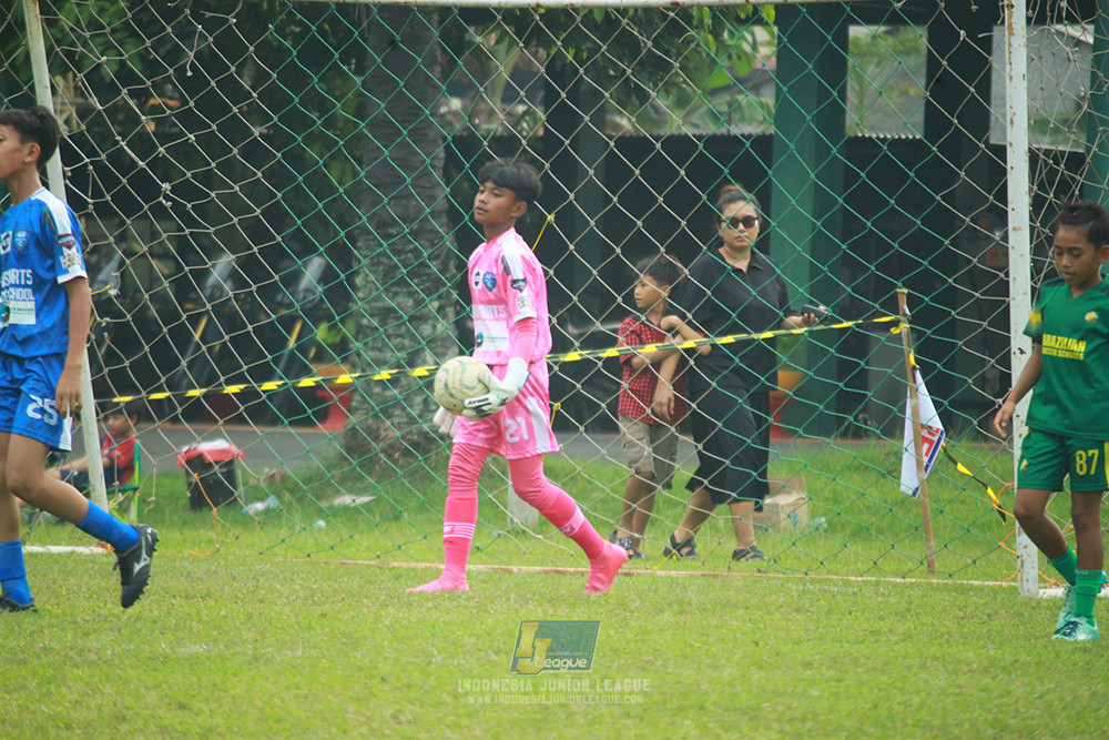 ijl u12 270725 wins soccer school vs brazillian soccer lfa