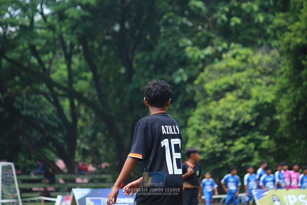 ijl u12 280925 binna banua fc red vs jips soccer