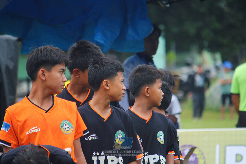 ijl u12 280925 binna banua fc red vs jips soccer