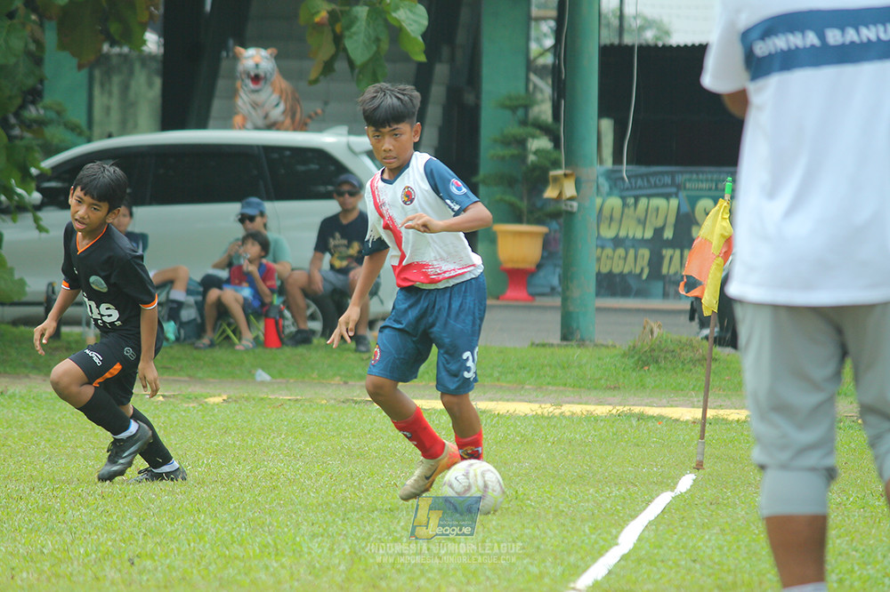 ijl u12 280925 binna banua fc red vs jips soccer