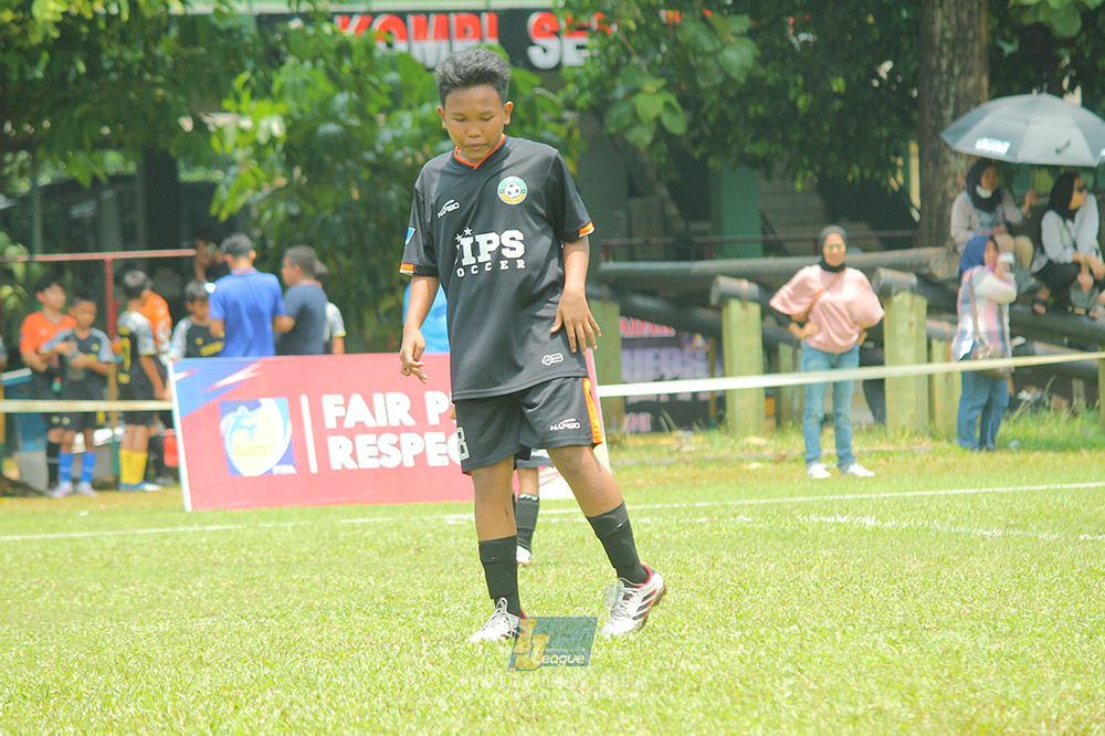 ijl u12 280925 binna banua fc red vs jips soccer