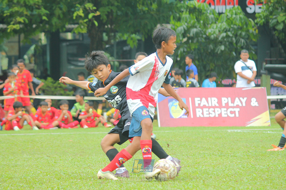 ijl u12 280925 binna banua fc red vs jips soccer