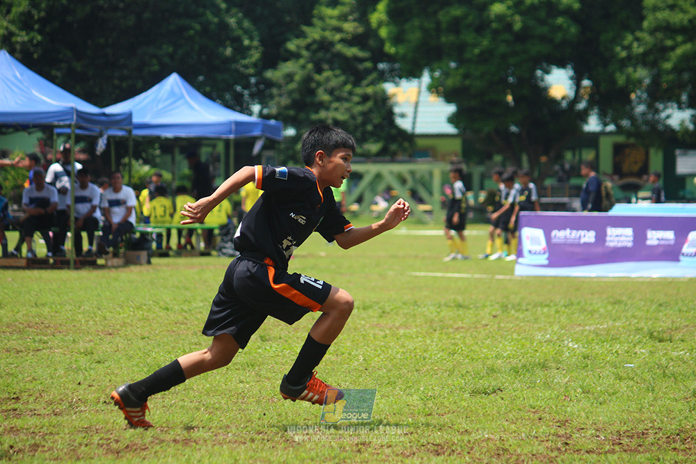 ijl u12 280925 binna banua fc red vs jips soccer