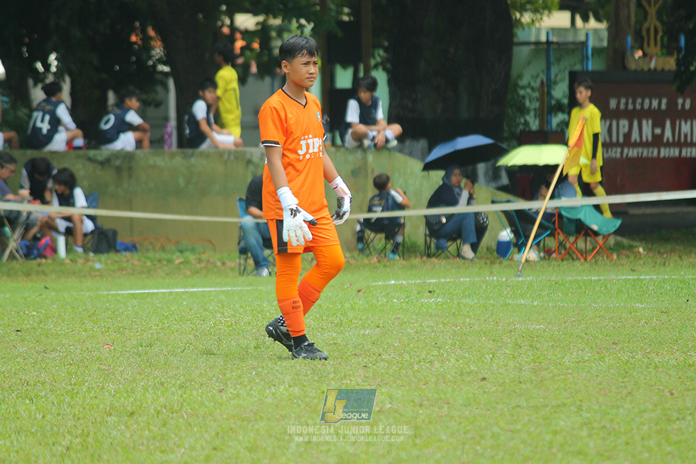 ijl u12 280925 binna banua fc red vs jips soccer