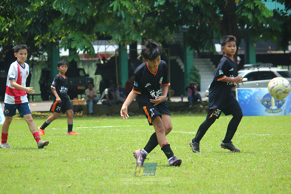 ijl u12 280925 binna banua fc red vs jips soccer