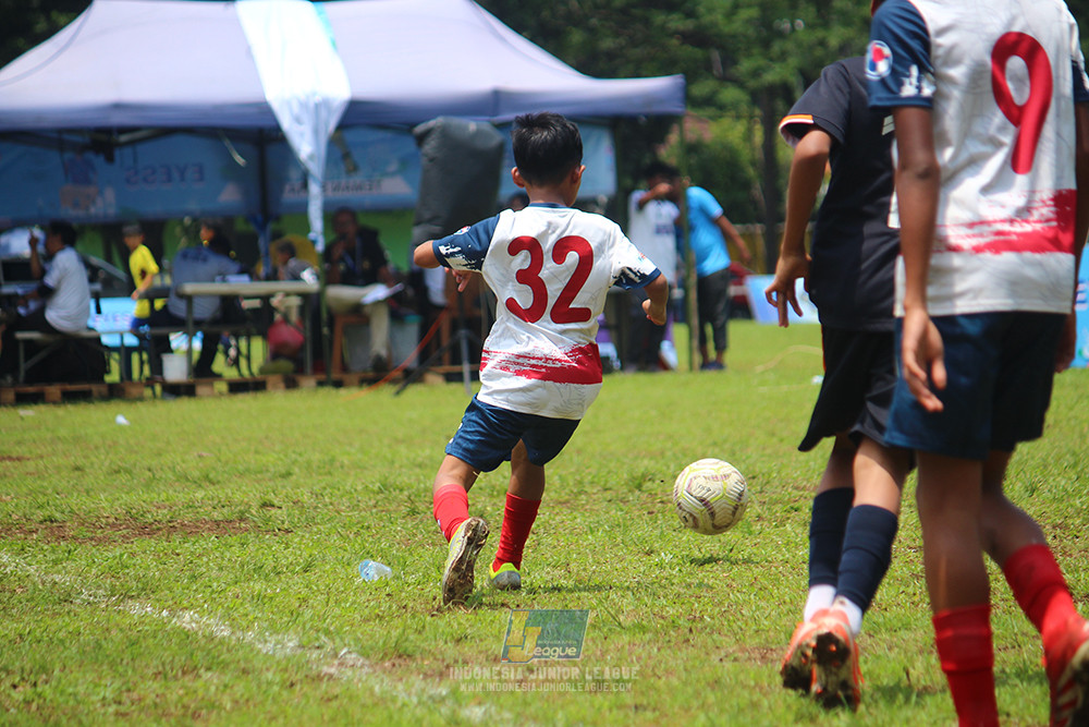 ijl u12 280925 binna banua fc red vs jips soccer