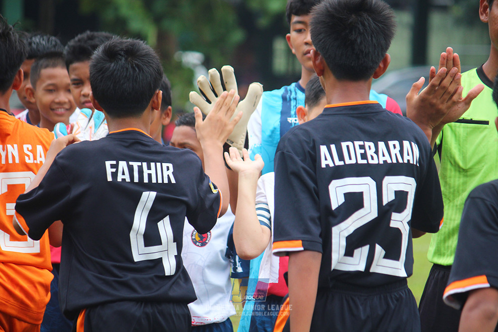 ijl u12 280925 binna banua fc red vs jips soccer