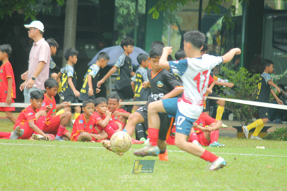 ijl u12 280925 binna banua fc red vs jips soccer