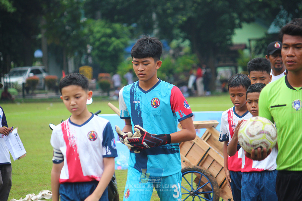 ijl u12 280925 binna banua fc red vs jips soccer