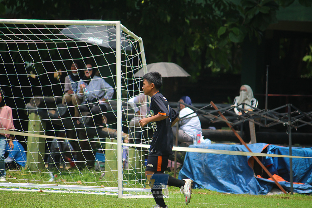 ijl u12 280925 binna banua fc red vs jips soccer