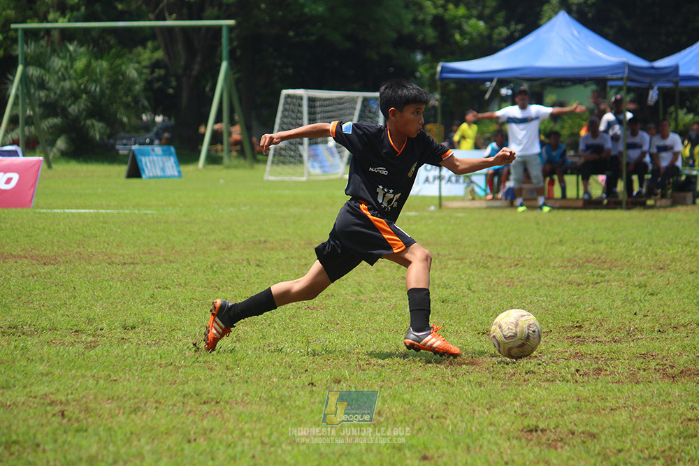 ijl u12 280925 binna banua fc red vs jips soccer