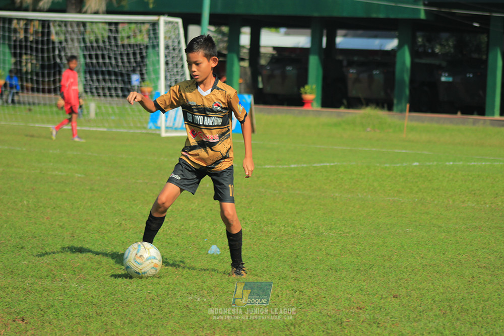 ijl u12 280925 toyo haryono vs wiradhika soccer