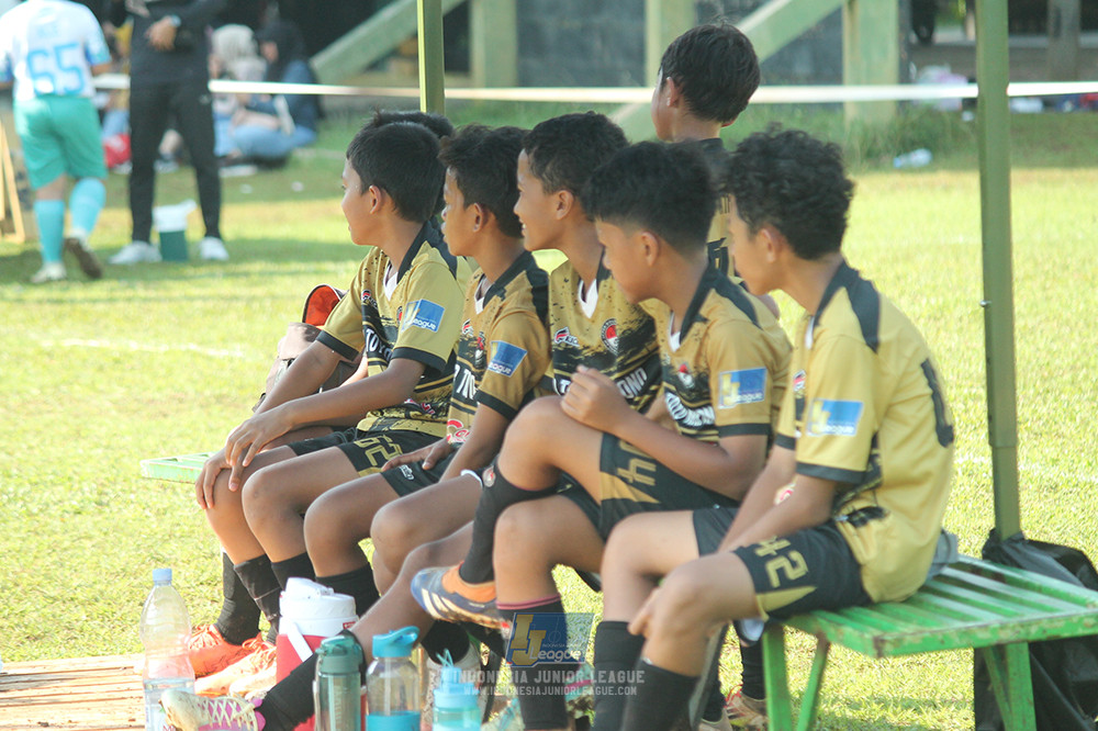 ijl u12 280925 toyo haryono vs wiradhika soccer