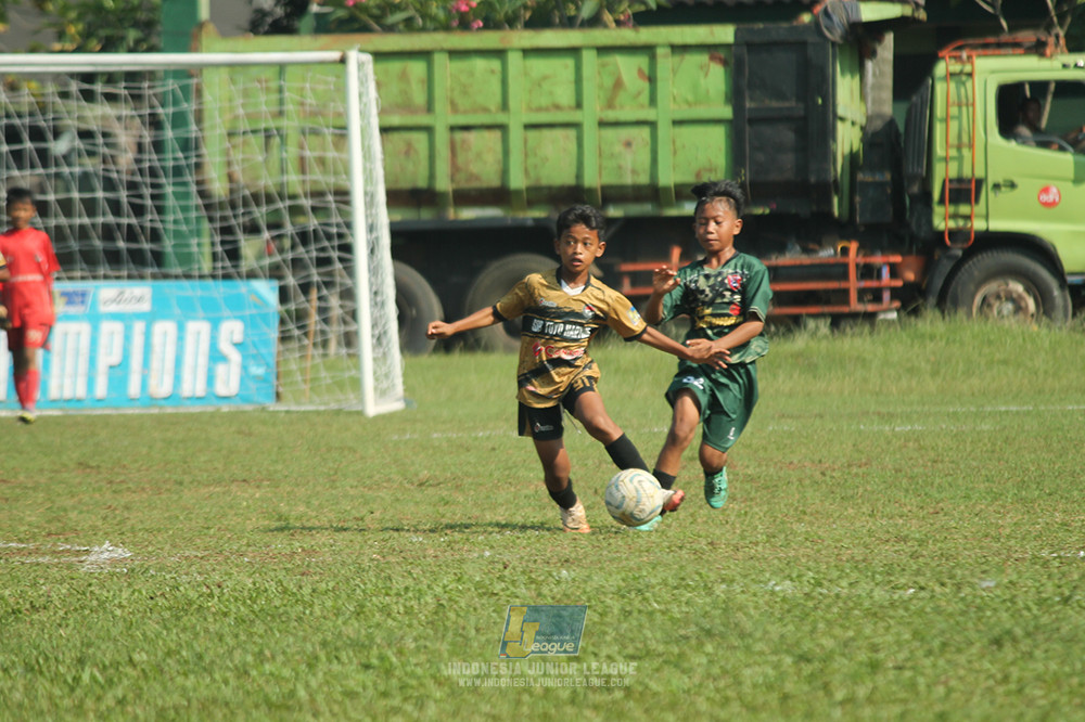 ijl u12 280925 toyo haryono vs wiradhika soccer