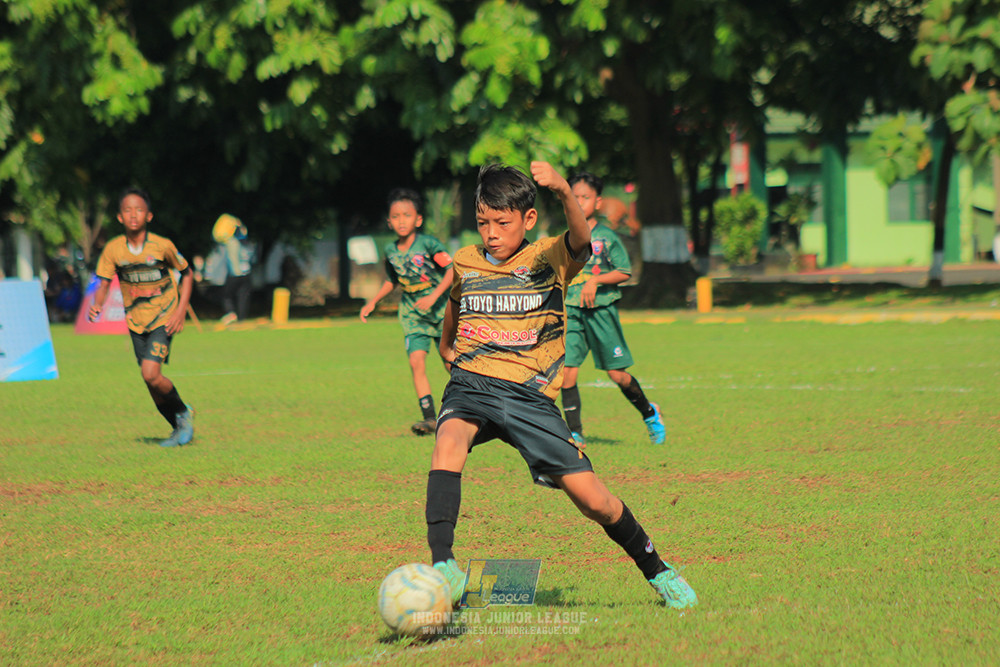 ijl u12 280925 toyo haryono vs wiradhika soccer