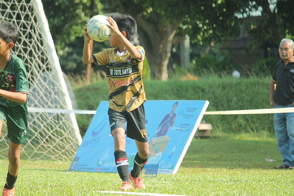 ijl u12 280925 toyo haryono vs wiradhika soccer