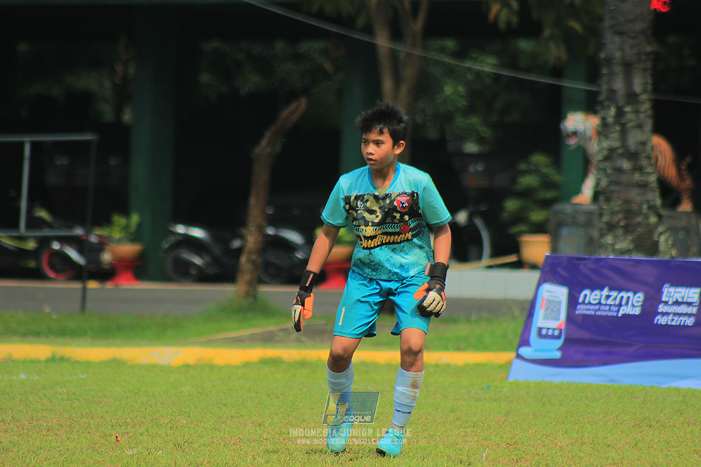 ijl u12 280925 wiradhika soccer vs isa marzuki bandriawan