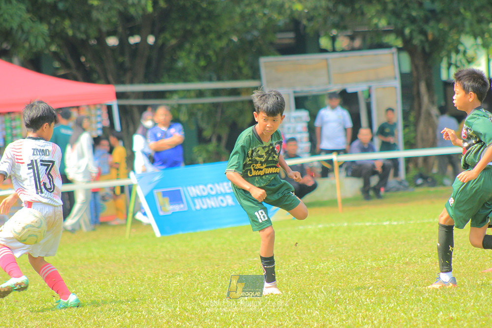 ijl u12 280925 wiradhika soccer vs isa marzuki bandriawan