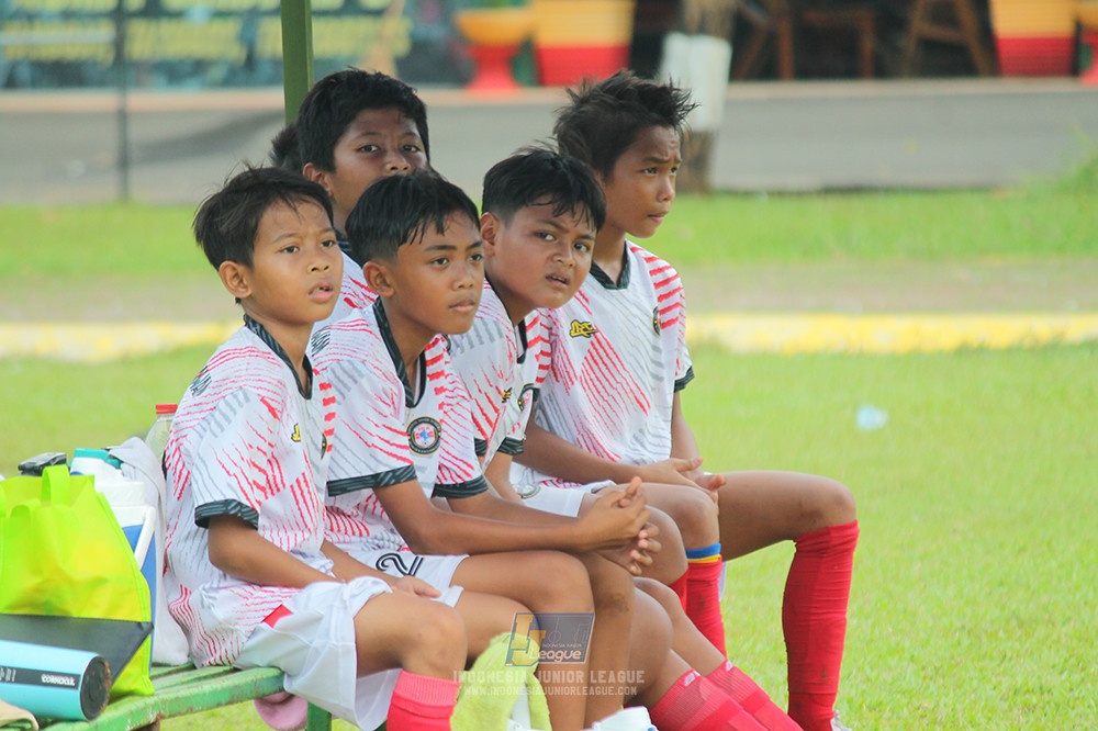 ijl u12 280925 wiradhika soccer vs isa marzuki bandriawan