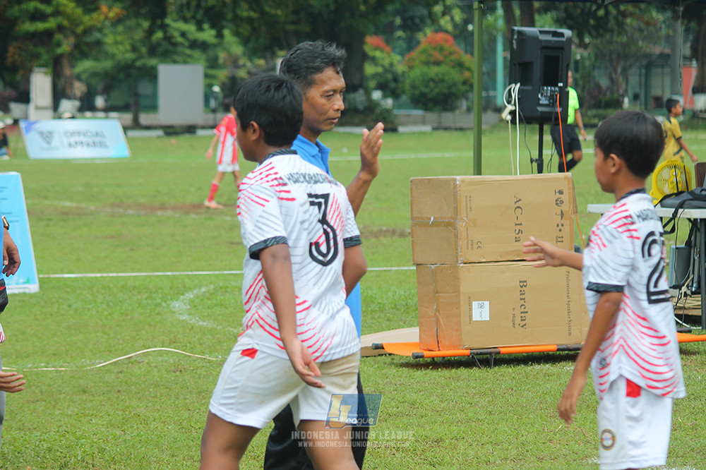 ijl u12 280925 wiradhika soccer vs isa marzuki bandriawan
