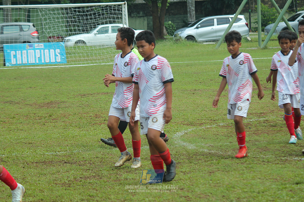 ijl u12 280925 wiradhika soccer vs isa marzuki bandriawan
