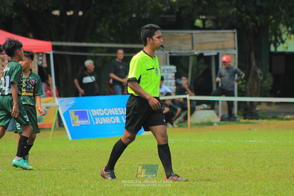 ijl u12 280925 wiradhika soccer vs isa marzuki bandriawan