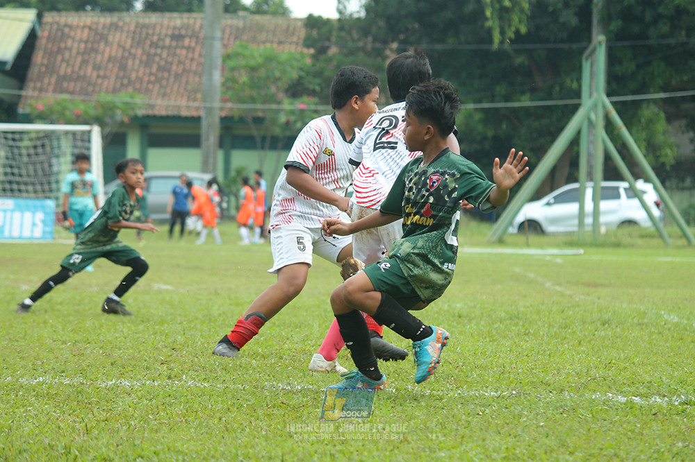 ijl u12 280925 wiradhika soccer vs isa marzuki bandriawan