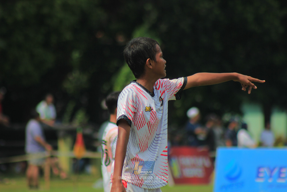ijl u12 280925 wiradhika soccer vs isa marzuki bandriawan