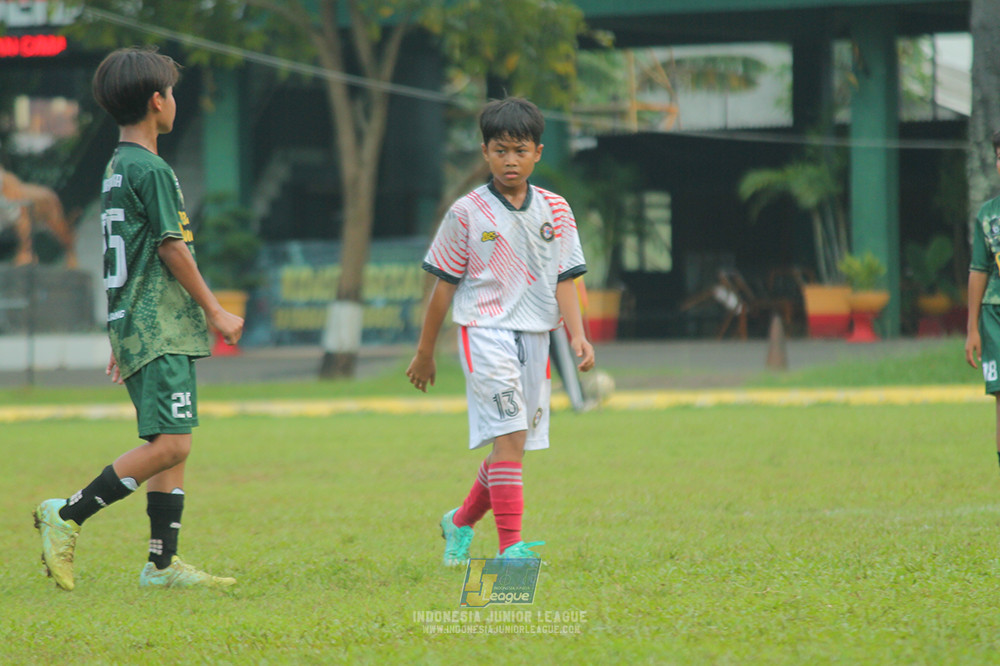 ijl u12 280925 wiradhika soccer vs isa marzuki bandriawan
