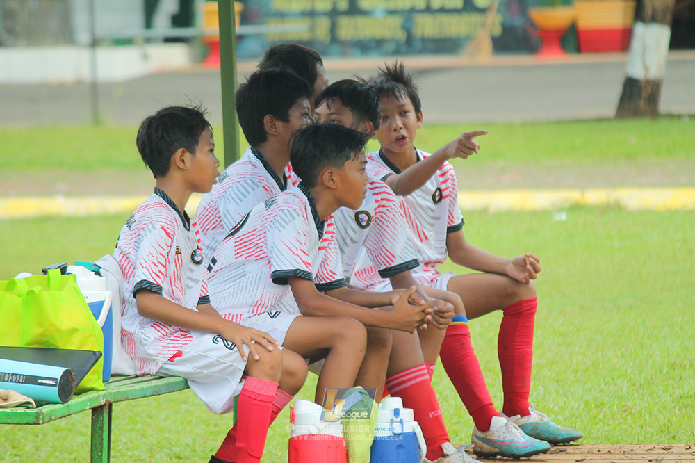 ijl u12 280925 wiradhika soccer vs isa marzuki bandriawan