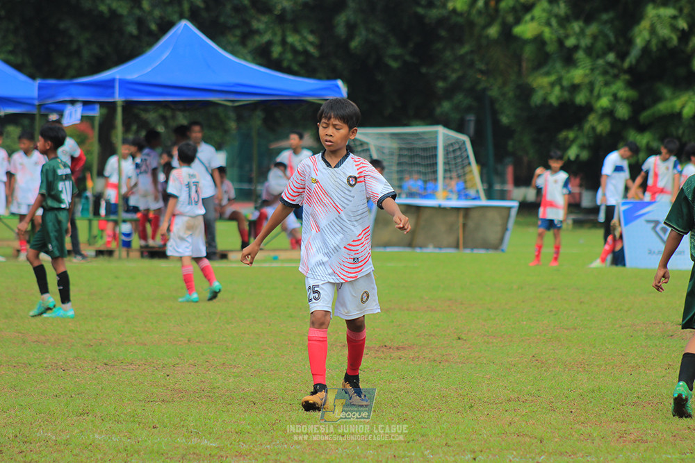 ijl u12 280925 wiradhika soccer vs isa marzuki bandriawan
