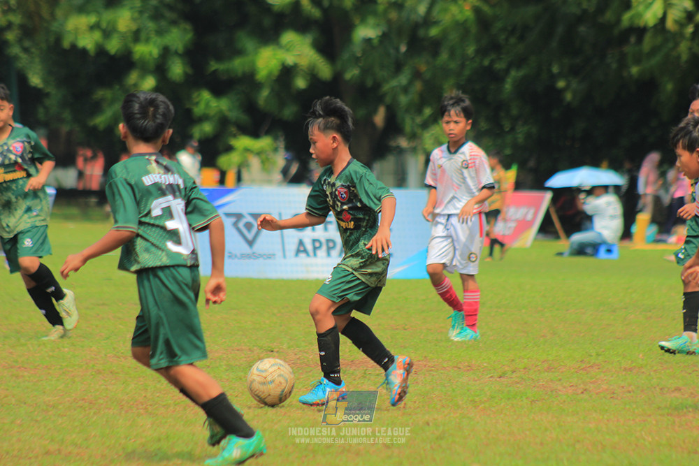 ijl u12 280925 wiradhika soccer vs isa marzuki bandriawan