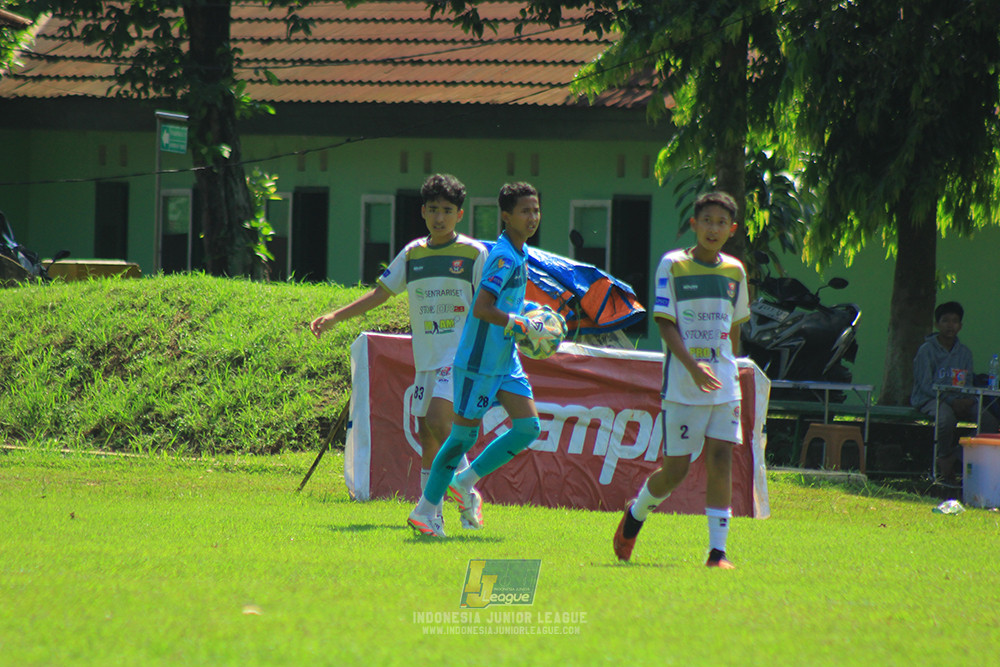 ijl u13 011125 pelita jaya soccer school vs putra muda balaraja