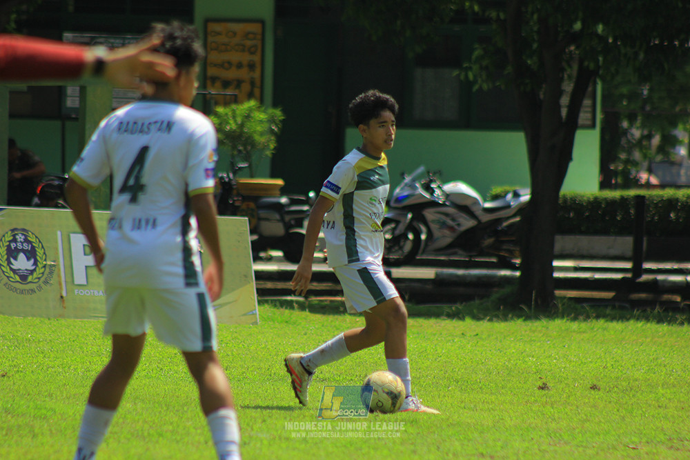 ijl u13 011125 pelita jaya soccer school vs putra muda balaraja