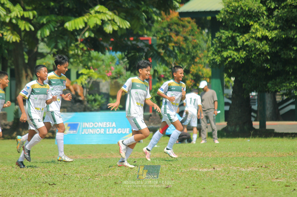 ijl u13 011125 pelita jaya soccer school vs putra muda balaraja