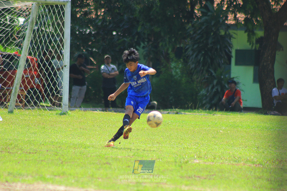 ijl u13 011125 pelita jaya soccer school vs putra muda balaraja