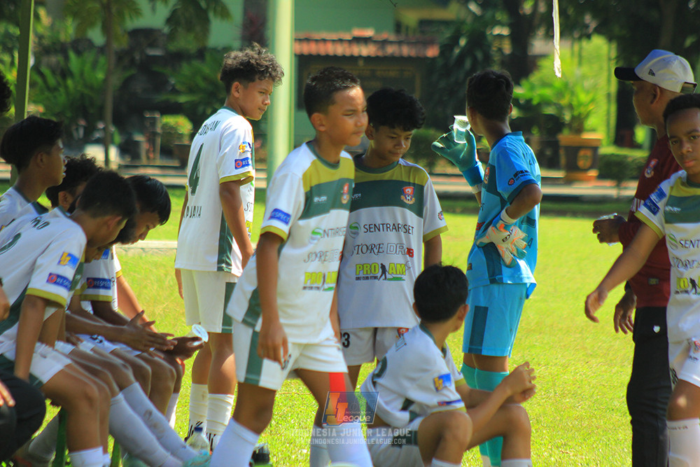 ijl u13 011125 pelita jaya soccer school vs putra muda balaraja
