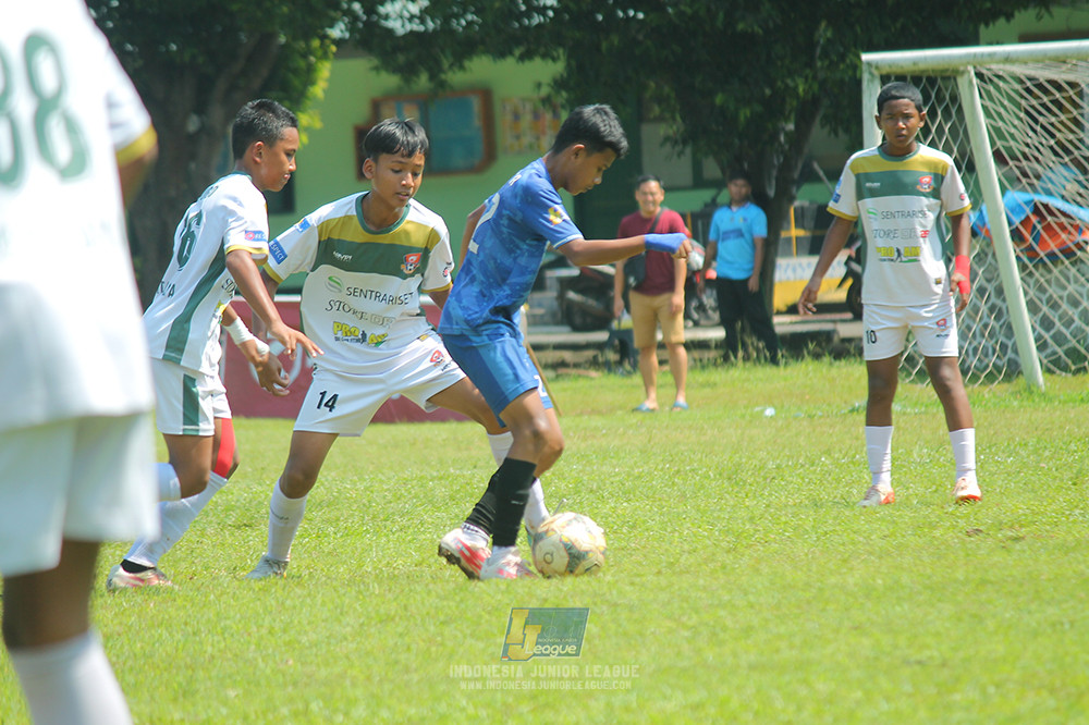 ijl u13 011125 pelita jaya soccer school vs putra muda balaraja