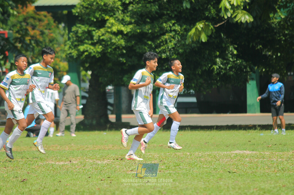 ijl u13 011125 pelita jaya soccer school vs putra muda balaraja