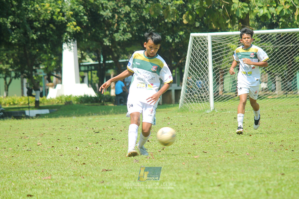 ijl u13 011125 pelita jaya soccer school vs putra muda balaraja