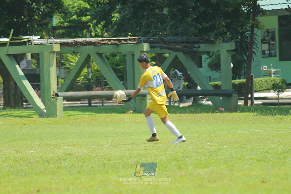 ijl u13 011125 pelita jaya soccer school vs putra muda balaraja