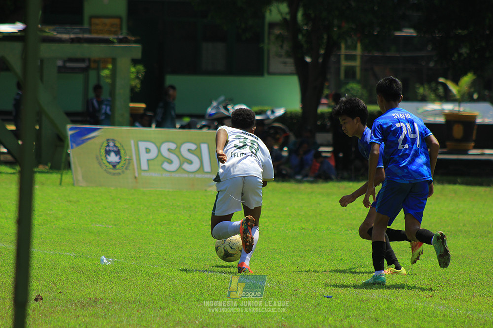 ijl u13 011125 pelita jaya soccer school vs putra muda balaraja