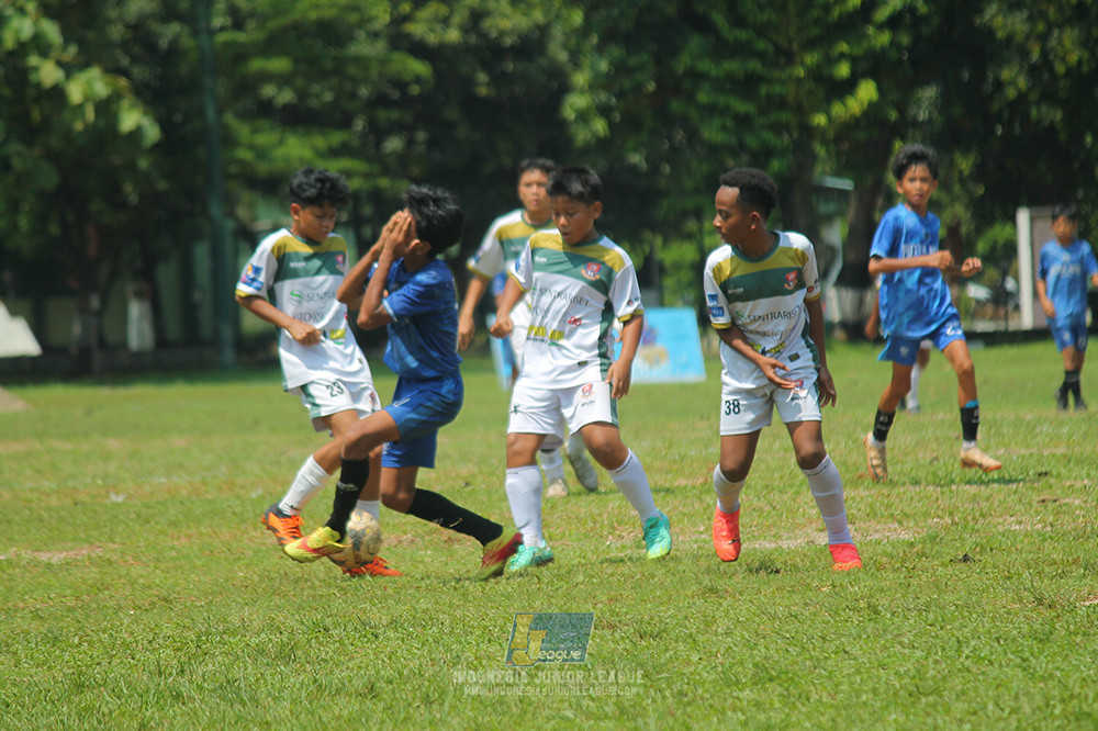 ijl u13 011125 pelita jaya soccer school vs putra muda balaraja
