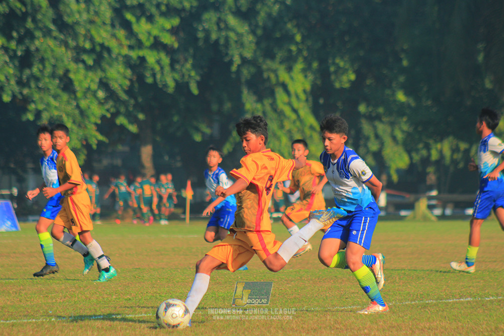 ijl u13 020825 bintang garuda soccer skill vs sparta 1979