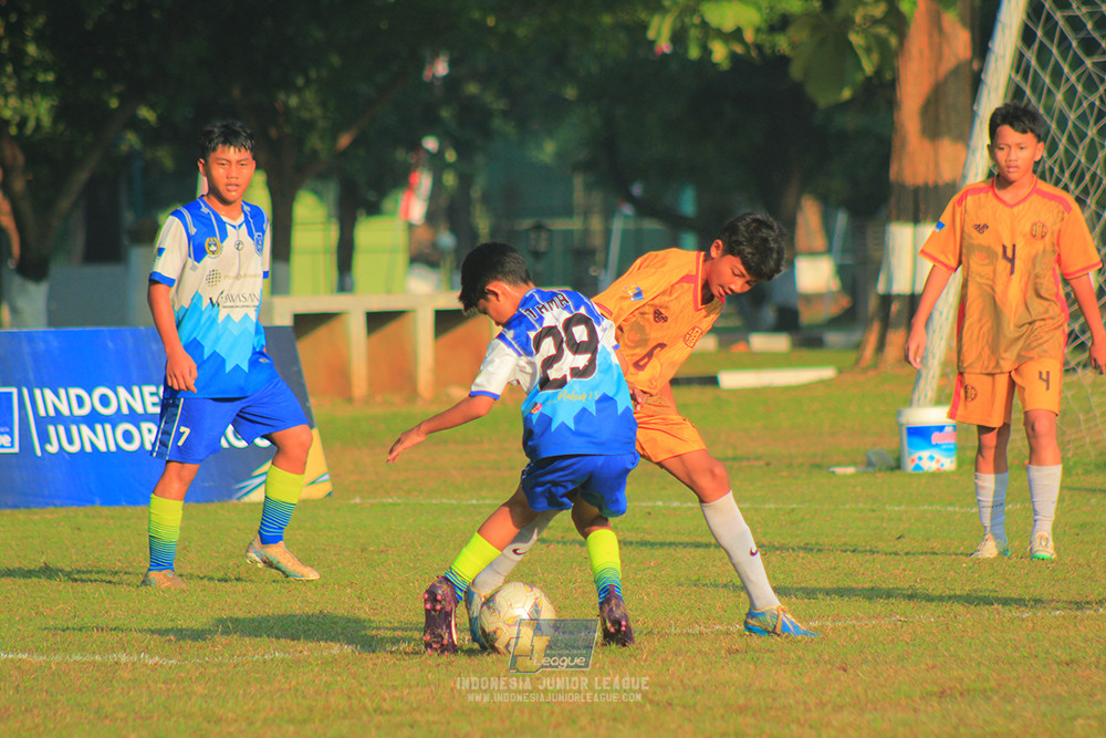 ijl u13 020825 bintang garuda soccer skill vs sparta 1979