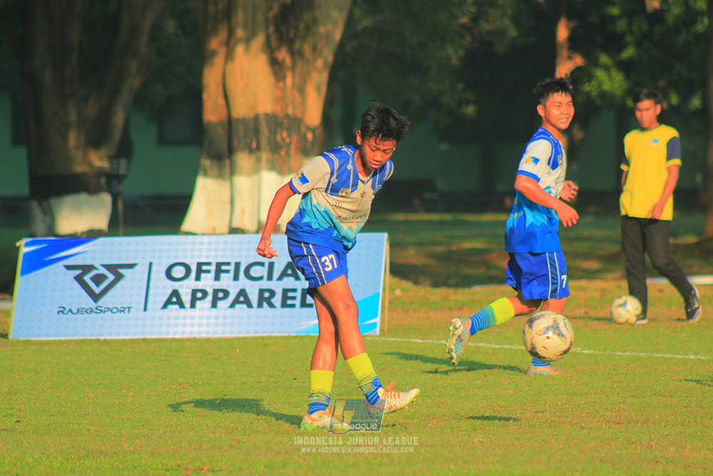 ijl u13 020825 bintang garuda soccer skill vs sparta 1979