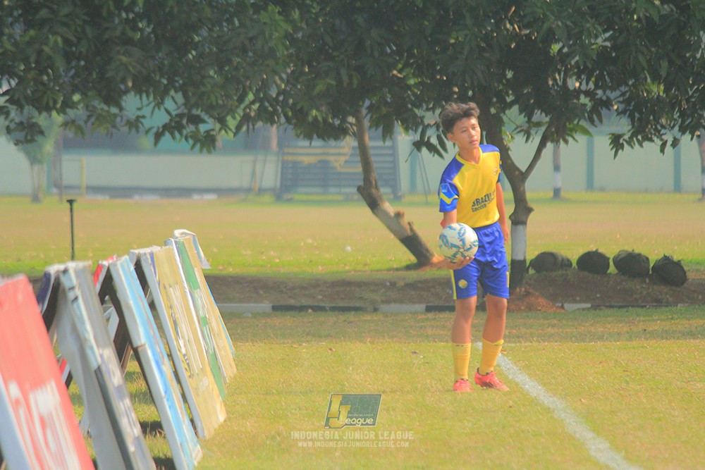 ijl u13 040726 isa marzuki bandriawan blue vs brazillian soccer school lfa