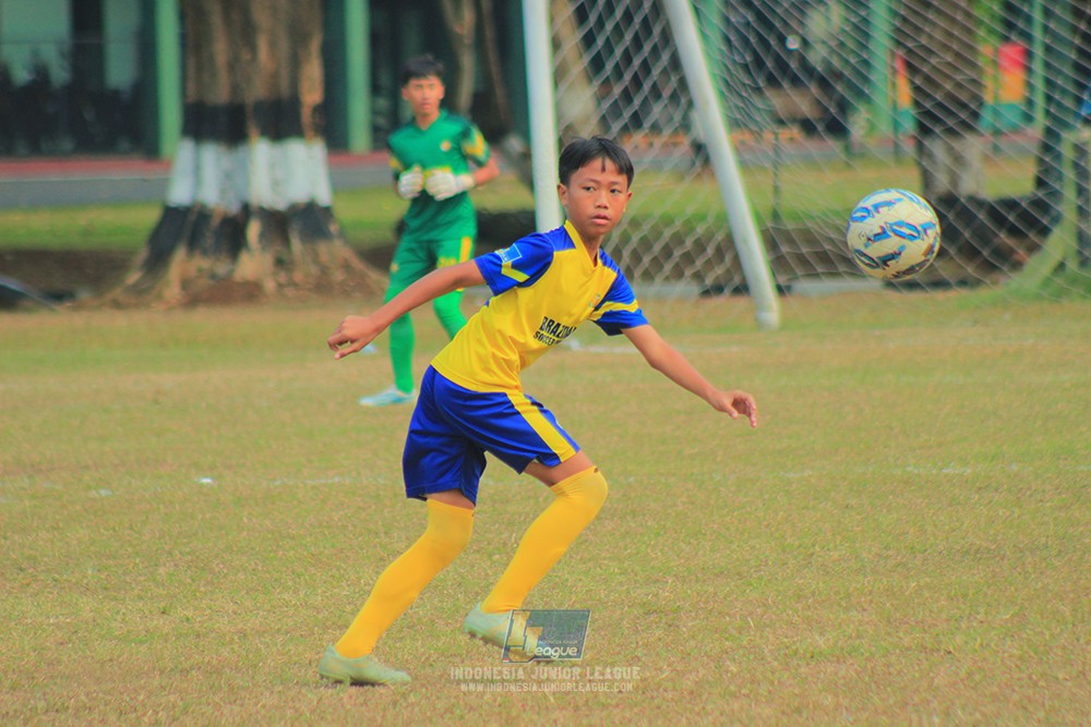 ijl u13 040726 isa marzuki bandriawan blue vs brazillian soccer school lfa