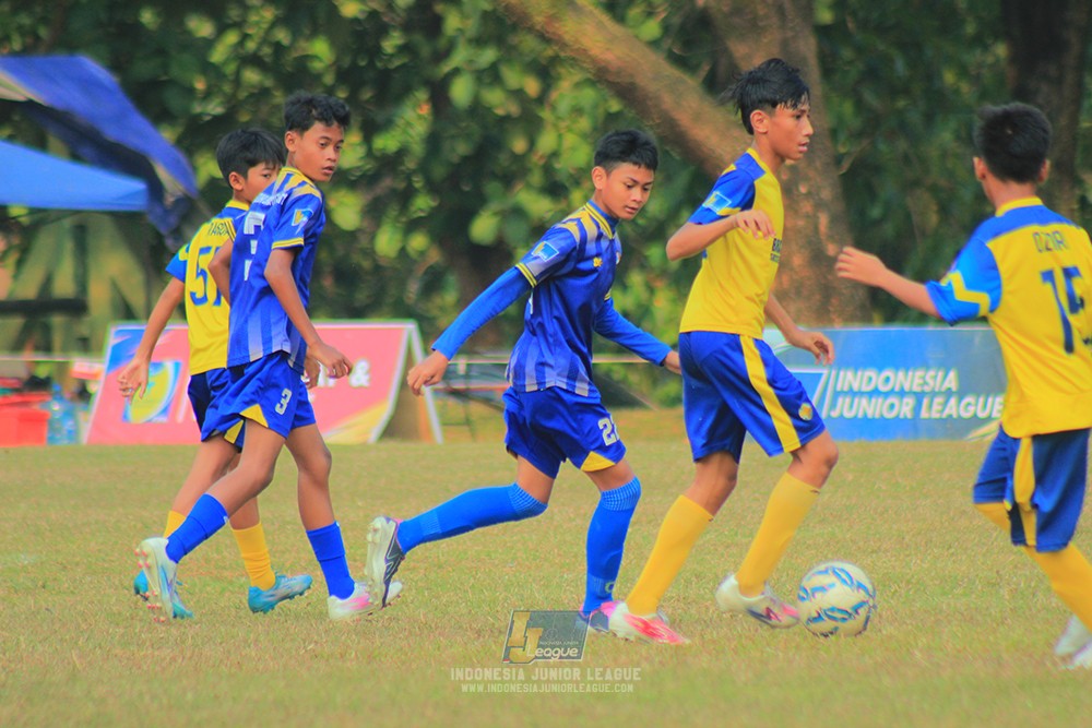 ijl u13 040726 isa marzuki bandriawan blue vs brazillian soccer school lfa