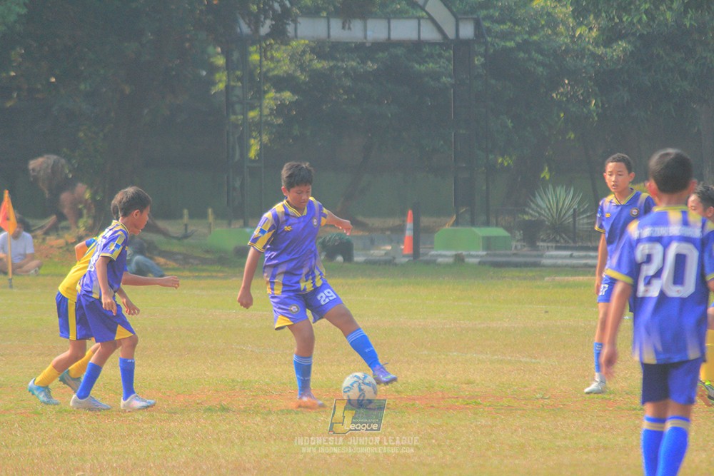 ijl u13 040726 isa marzuki bandriawan blue vs brazillian soccer school lfa